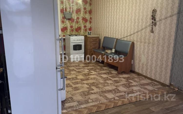 Жеке үй · 1 бөлме · 50 м², Джамбула 96 а — Байганина, бағасы: 70 000 ₸ в Актобе, мкр. Курмыш — фото 2