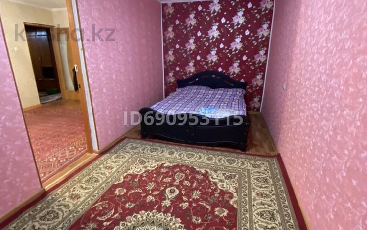 1-бөлмелі пәтер · 50 м² · 1/5 қабат, 17-шағынаудан 16A, бағасы: 10 000 ₸ в Шымкенте, Аль-Фарабийский р-н — фото 2