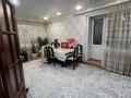 4-комнатная квартира · 72 м² · 5/9 этаж, мкр Строитель 2 за 26.5 млн ₸ в Уральске