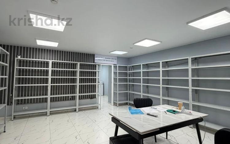 Свободное назначение, офисы, магазины и бутики, склады, фитнес и спорт, медцентры и аптеки, образование, развлечения, конференц-залы, кабинеты и рабочие места, студии · 72 м² за 1 млн ₸ в Алматы, Бостандыкский р-н — фото 2