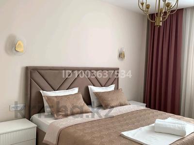 2-комнатная квартира · 60 м² · 1/3 этаж, Батырбекова 4/2 — Караван сарай венеция за 15 000 〒 в Туркестане