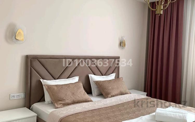 2-комнатная квартира · 60 м² · 1/3 этаж, Батырбекова 4/2 — Караван сарай венеция за 15 000 〒 в Туркестане — фото 2