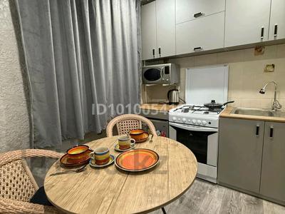 2-комнатная квартира · 48 м² · 4/5 этаж, Киевская 3 — Пересечение улиц Кайрбекова и Киевская за 13 000 〒 в Костанае