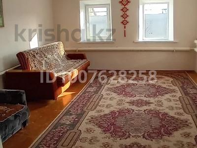 Отдельный дом · 3 комнаты · 50 м² · 8.6 сот., Ауэзова 51 за 7 млн ₸ в Переметном