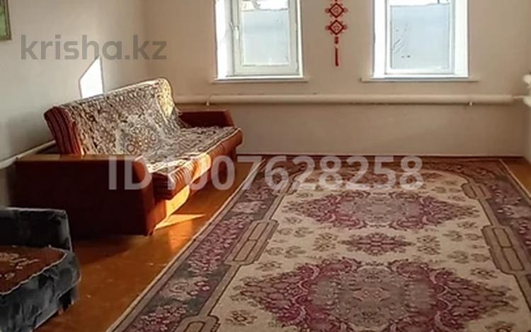 Отдельный дом · 3 комнаты · 50 м² · 8.6 сот., Ауэзова 51 за 7 млн ₸ в Переметном — фото 2