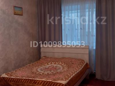 1-комнатная квартира · 35 м² · 2/4 этаж, Желтоксан 30/2 — Бейбитшилик,Богенбая за 10 000 〒 в Астане, Сарыарка р-н