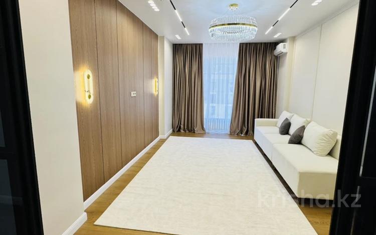 4-комнатная квартира · 112 м² · 9/12 этаж, Сыганак 28 за 90.5 млн ₸ в Астане, Нура р-н — фото 6