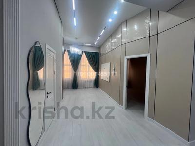 3-комнатная квартира · 93 м² · 2/12 этаж, 17-й мкр 112 за 42 млн 〒 в Актау