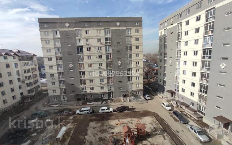 2-комнатная квартира · 65 м² · 6/9 этаж, мкр Айнабулак-2 85 — Сзади тд. султан комплекс за 250 000 〒 в Алматы, Жетысуский р-н — фото 2
