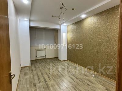 3-бөлмелі пәтер · 72 м² · 4/5 қабат, 5-й мкр 24, бағасы: 22 млн ₸ в Актау