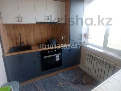 3-комнатная квартира · 64 м² · 5/5 этаж, Алашахана за 180 000 ₸ в Жезказгане