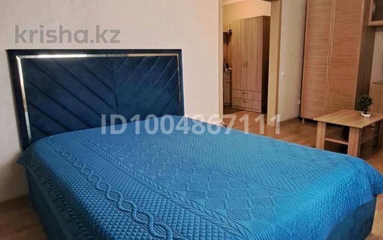 1-комнатная квартира · 40 м² · 4/6 этаж, Кабанбай батыра 46/1 — С Керей Жанибек Хандар за 12 000 ₸ в Астане, Нура р-н — фото 2