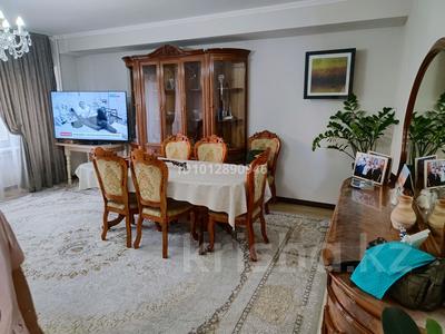 3-бөлмелі пәтер · 100 м² · 4/5 қабат, Водник 1 19 — Поликлиника,школа 15,колледж,детский садик,парк, бағасы: 45 млн ₸ в Боралдае (Бурундай), мкр Водник-1