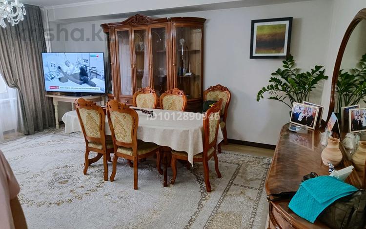 3-бөлмелі пәтер · 100 м² · 4/5 қабат, Водник 1 19 — Поликлиника,школа 15,колледж,детский садик,парк, бағасы: 45 млн ₸ в Боралдае (Бурундай), мкр Водник-1 — фото 2