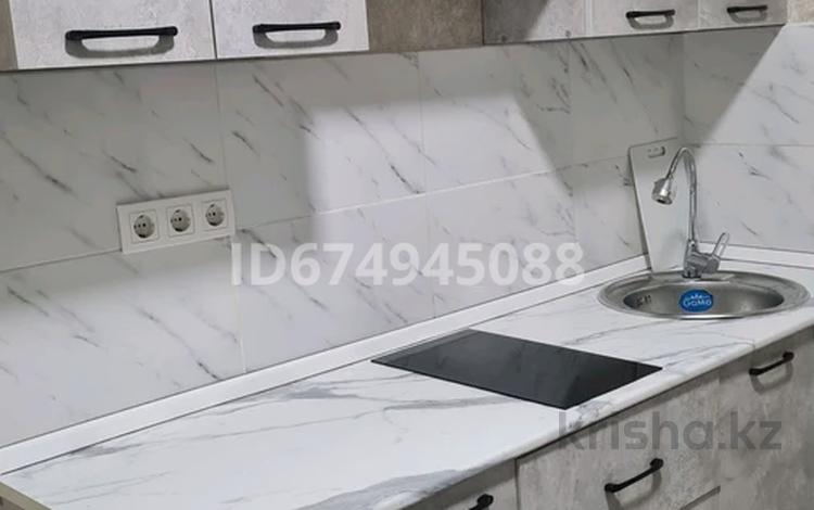 1-комнатная квартира · 25 м² · 1/2 этаж, Бийская — Сейфуллина Белинского за 160 000 ₸ в Алматы, Жетысуский р-н — фото 8