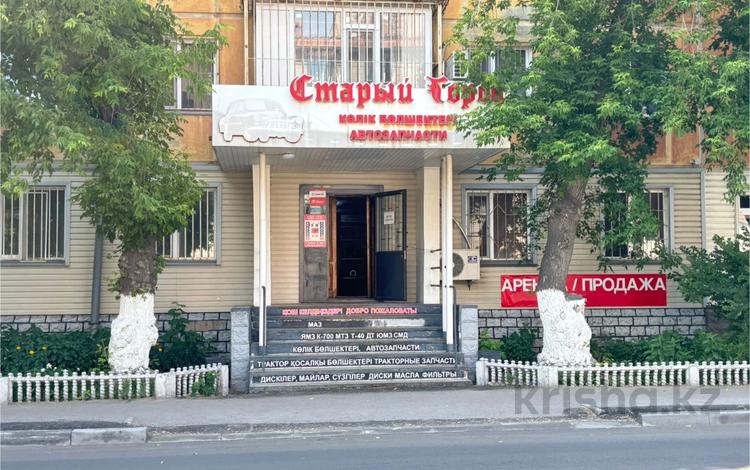 Свободное назначение, офисы, магазины и бутики, склады, общепит, салоны красоты, сельское хозяйство, бани, гостиницы и зоны отдыха, медцентры и аптеки, образование, развлечения · 210 м² за 65 млн ₸ в Павлодаре — фото 3