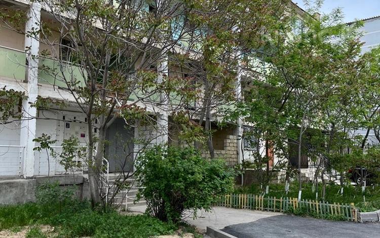 2-комнатная квартира · 56 м² · 4/4 этаж, 2-й мкр 64 за 100 000 ₸ в Актау — фото 2