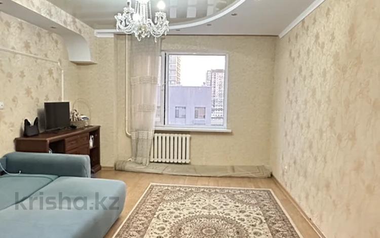 2-комнатная квартира · 59 м² · 10/12 этаж, Сауран 3/1 за 32 млн ₸ в Астане, Есильский р-н — фото 2
