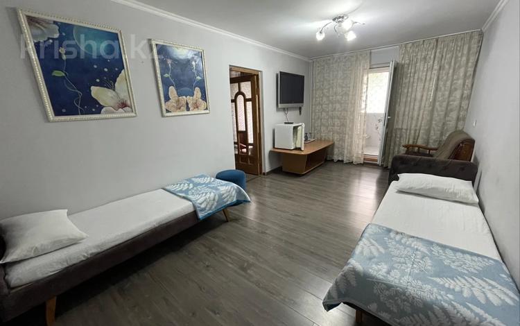 2-комнатная квартира · 40 м² · 1/5 этаж, 8 микрорайон 18 — Ладушки,Баян сулу за 15 000 ₸ в Шымкенте, Туран р-н — фото 2