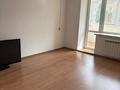 2-бөлмелі пәтер · 80 м² · 3/5 қабат, Алтын орда ш/а. 8, бағасы: 31 млн ₸ в Актобе, мкр. Алтын орда — фото 3