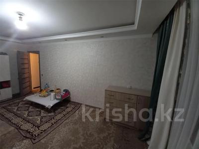 1-комнатная квартира, 31 м², 1/5 этаж, 6 микрорайон за 5.3 млн 〒 в Темиртау