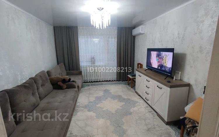 2-комнатная квартира · 49 м² · 2/5 этаж, Камзина 18 за 12.5 млн ₸ в Аксу — фото 2
