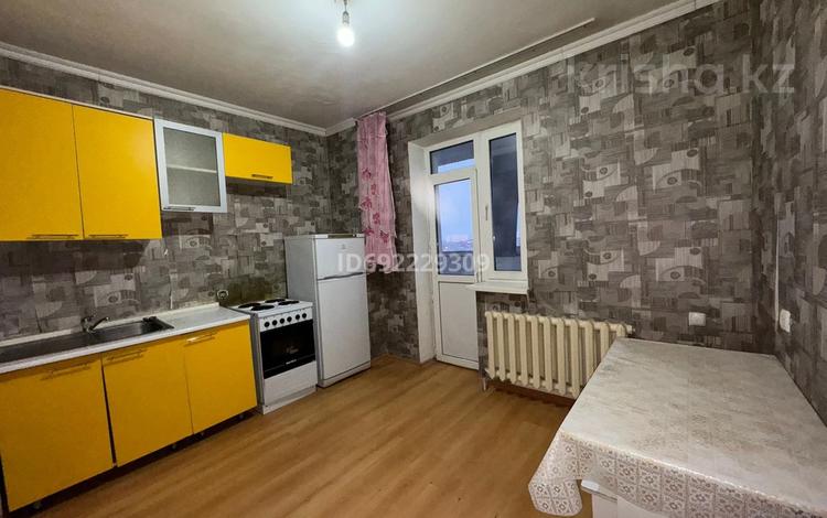 1-комнатная квартира, 36 м², 7/14 этаж помесячно, Кордай 75 — Кошкарбаева -кордай