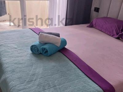 2-комнатная квартира · 50 м² · 3/6 этаж, Майкудук голубые пруды ЖК Томирис за 2 500 ₸ в Караганде, Алихана Бокейханова р-н