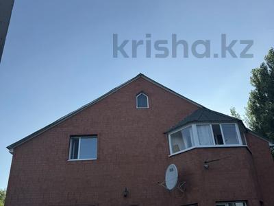 Отдельный дом · 4 комнаты · 189 м² · 10 сот., мкр 12 6 за 53 млн ₸ в Актобе