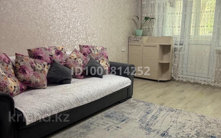 3-бөлмелі пәтер · 60 м² · 2/4 қабат, мкр №8 26 — Шаляпина Утеген Батыра, бағасы: 39 млн ₸ в Алматы, Ауэзовский р-н — фото 4
