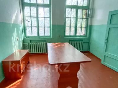 3-бөлмелі пәтер · 41 м² · 1/1 қабат, Привокзальная, бағасы: 6.8 млн ₸ в Таразе
