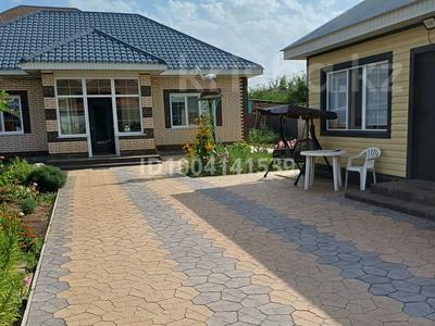 Отдельный дом · 3 комнаты · 100 м² · 6 сот., К. Мусина — 4 ая поликлиника за 75 млн 〒 в Уральске