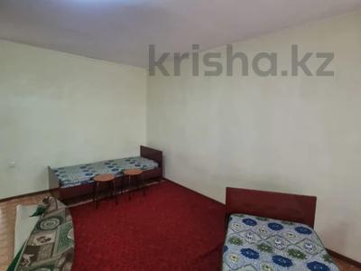 1-комнатная квартира, 40 м², 2/2 этаж помесячно, Щорса за 75 000 〒 в Талдыкоргане