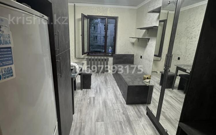 1-комнатная квартира · 10 м² · 2/4 этаж, мкр №6 57 — На проив фемили парка, Сарыарка, ТРЦ Москва за 10.5 млн ₸ в Алматы, Ауэзовский р-н — фото 2