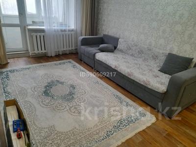 2-бөлмелі пәтер, 46 м², 5/5 қабат, Майкудук, Майкудук, 14й микрорайон, бағасы: 9.5 млн 〒 в Караганде, Алихана Бокейханова р-н