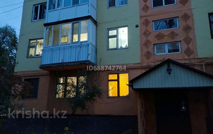 2-комнатная квартира, 44.5 м², 2/5 этаж, Каратай Турысова 24 за 12.5 млн 〒 в Таразе — фото 2