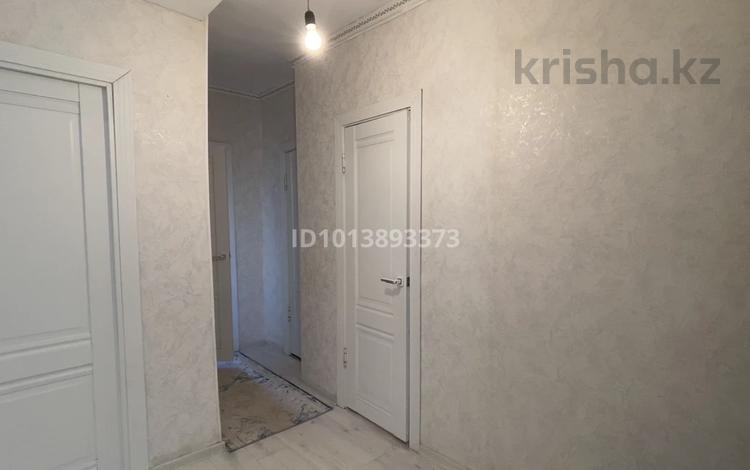 3-комнатная квартира · 66.9 м² · 4/4 этаж, Самал 39 — Медикер. ТРЦ Зиба. Садик Балдаурен. за 14 млн ₸ в Жанаозен — фото 2