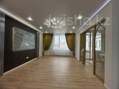 3-комнатная квартира · 86 м² · 8/9 этаж, Абулхайр-хана 69/4, 69/5 за 54.5 млн 〒 в Атырау
