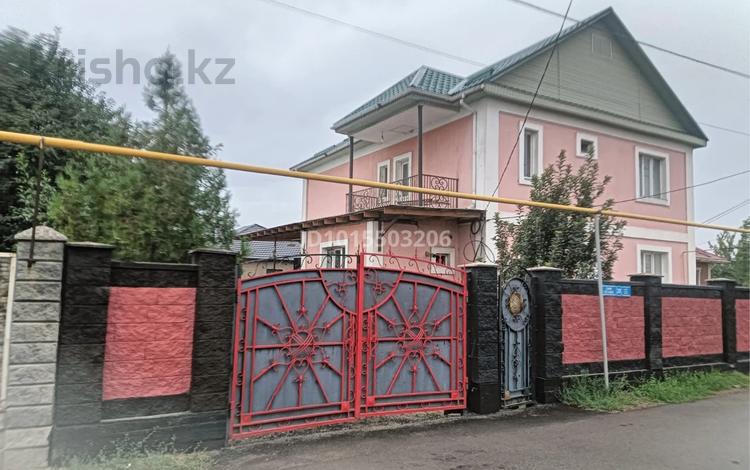 Отдельный дом · 5 комнат · 170 м² · 6 сот., мкр Алгабас, Мкр Сафи Утебаев 28 за 900 000 ₸ в Алматы, Алатауский р-н — фото 2