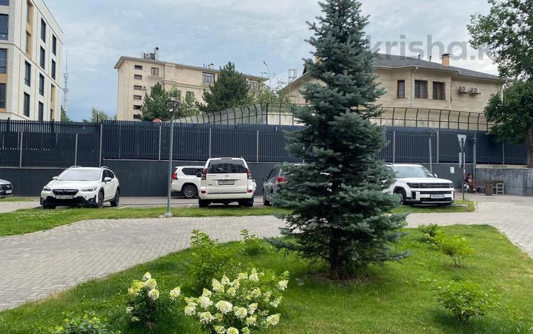 2-комнатная квартира · 65 м² · 1/12 этаж, Кармысова за 450 000 ₸ в Алматы — фото 3