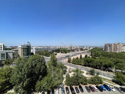 2-комнатная квартира · 57.7 м² · 8/12 этаж, Казахстан 68 за 350 000 ₸ в Усть-Каменогорске
