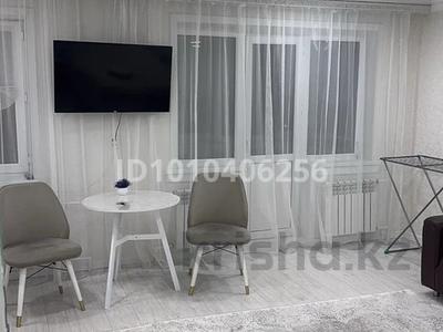 1-комнатная квартира · 45 м² · 2/5 этаж, Алашахана 7 — Областной Акимат за 13 000 ₸ в Жезказгане