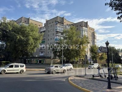 3-бөлмелі пәтер · 63 м² · 8/9 қабат, Назарбаева 187 — Сарайшык, бағасы: 25 млн 〒 в Уральске