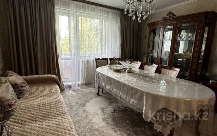 3-бөлмелі пәтер · 67 м² · 4/5 қабат, Жаңа қала ш/а., Штурманская 1/6, бағасы: 28 млн ₸ в Караганде, Казыбек би р-н — фото 4