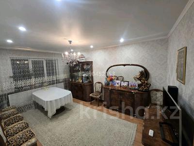 3-комнатная квартира · 78 м² · 2/9 этаж, мкр Аксай-4 57 за 55 млн 〒 в Алматы, Ауэзовский р-н