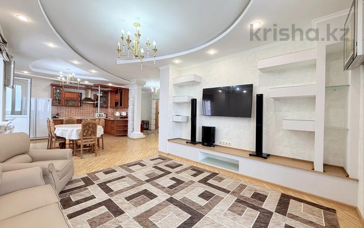 3-комнатная квартира · 120 м² · 22/25 этаж, Абиша Кекилбайулы 270 за 500 000 〒 в Алматы, Бостандыкский р-н — фото 2