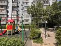 1-комнатная квартира · 52 м² · 10/10 этаж, мкр Аксай-5 1 за 250 000 ₸ в Алматы, Ауэзовский р-н — фото 12