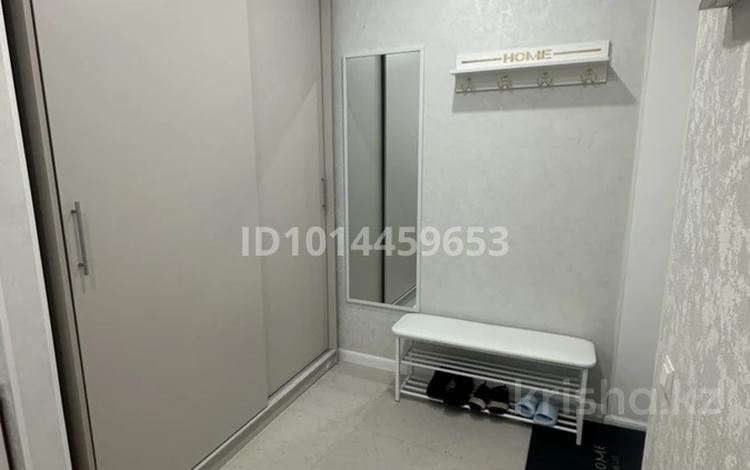 1-комнатная квартира · 36.6 м² · 9/9 этаж, мкр Шугыла, Алатау 12а/1 за 220 000 ₸ в Алматы, Наурызбайский р-н — фото 2
