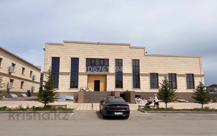 Свободное назначение • 420 м² за ~ 1.1 млн 〒 в Караганде, Казыбек би р-н — фото 2