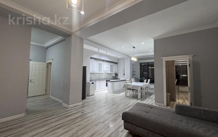 3-комнатная квартира · 120 м² · 5/6 этаж, Дулати 201а — Рыскулова за 400 000 ₸ в Шымкенте, Аль-Фарабийский р-н — фото 2